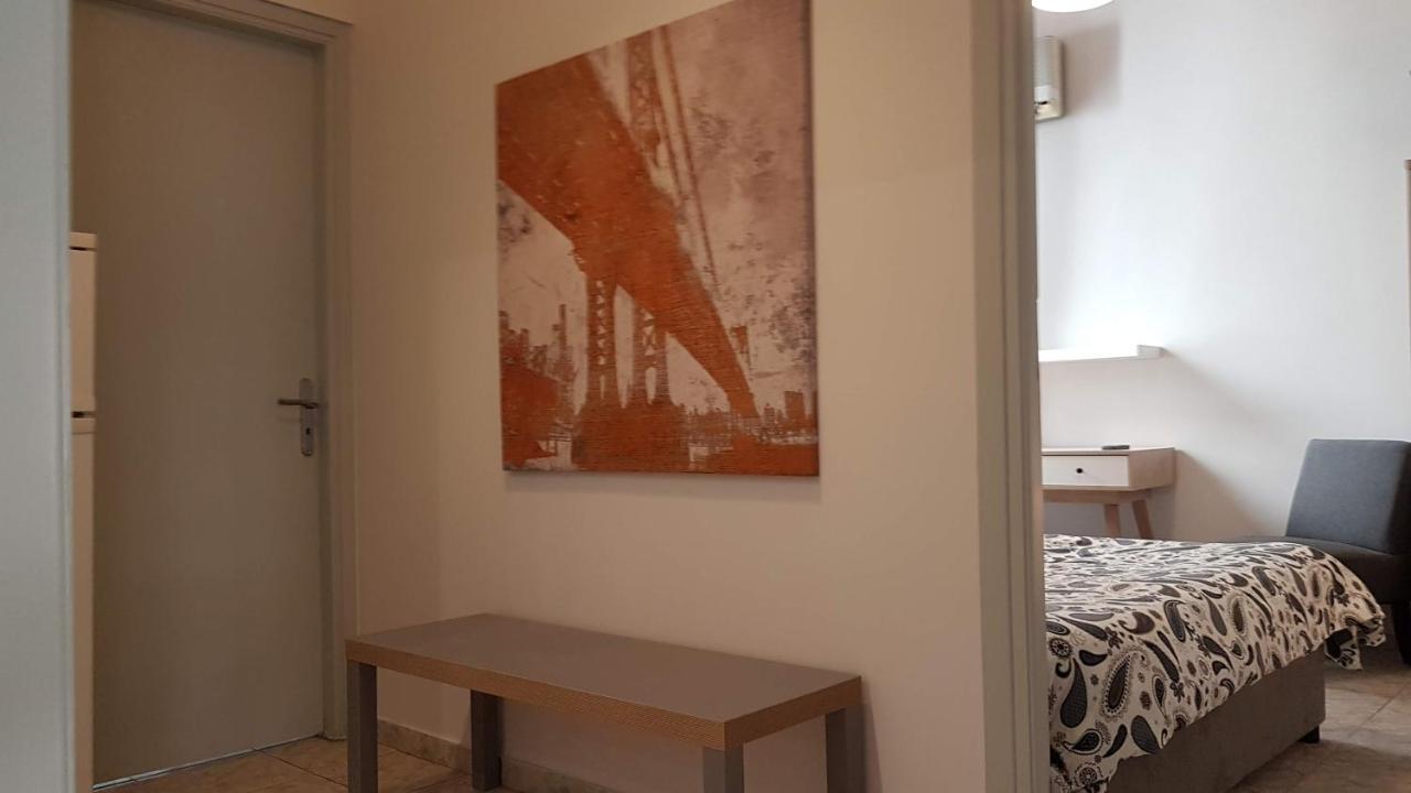 Palette Apartment Champagne - Athens Center, 6 Bd, 3 Bath Dış mekan fotoğraf