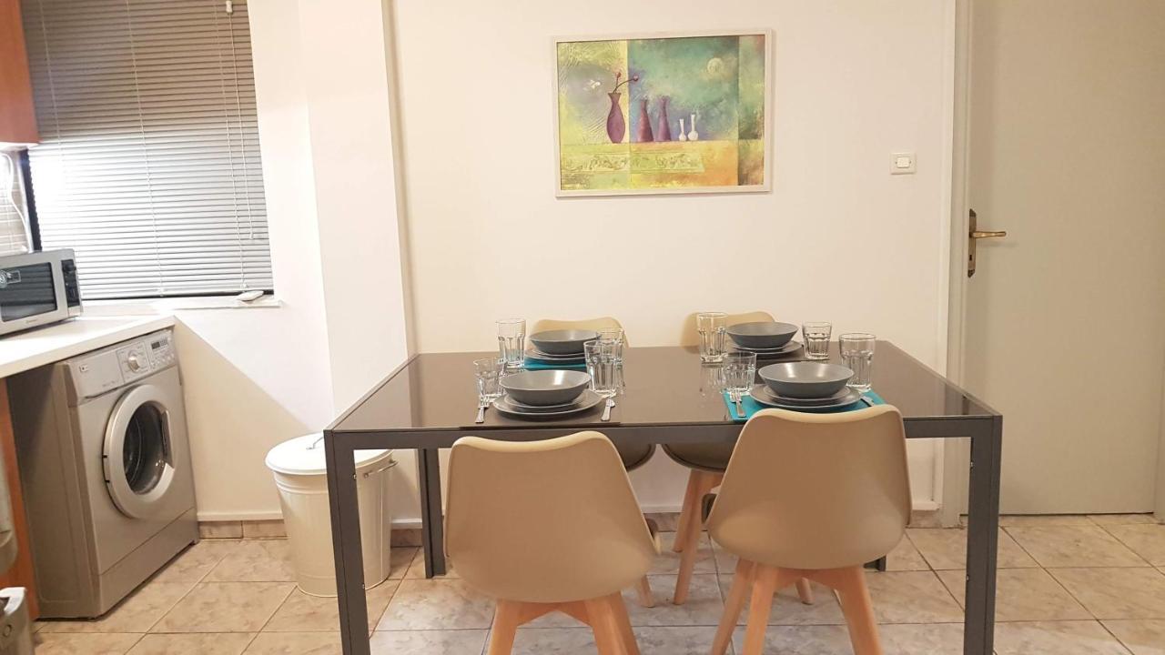 Palette Apartment Champagne - Athens Center, 6 Bd, 3 Bath Dış mekan fotoğraf