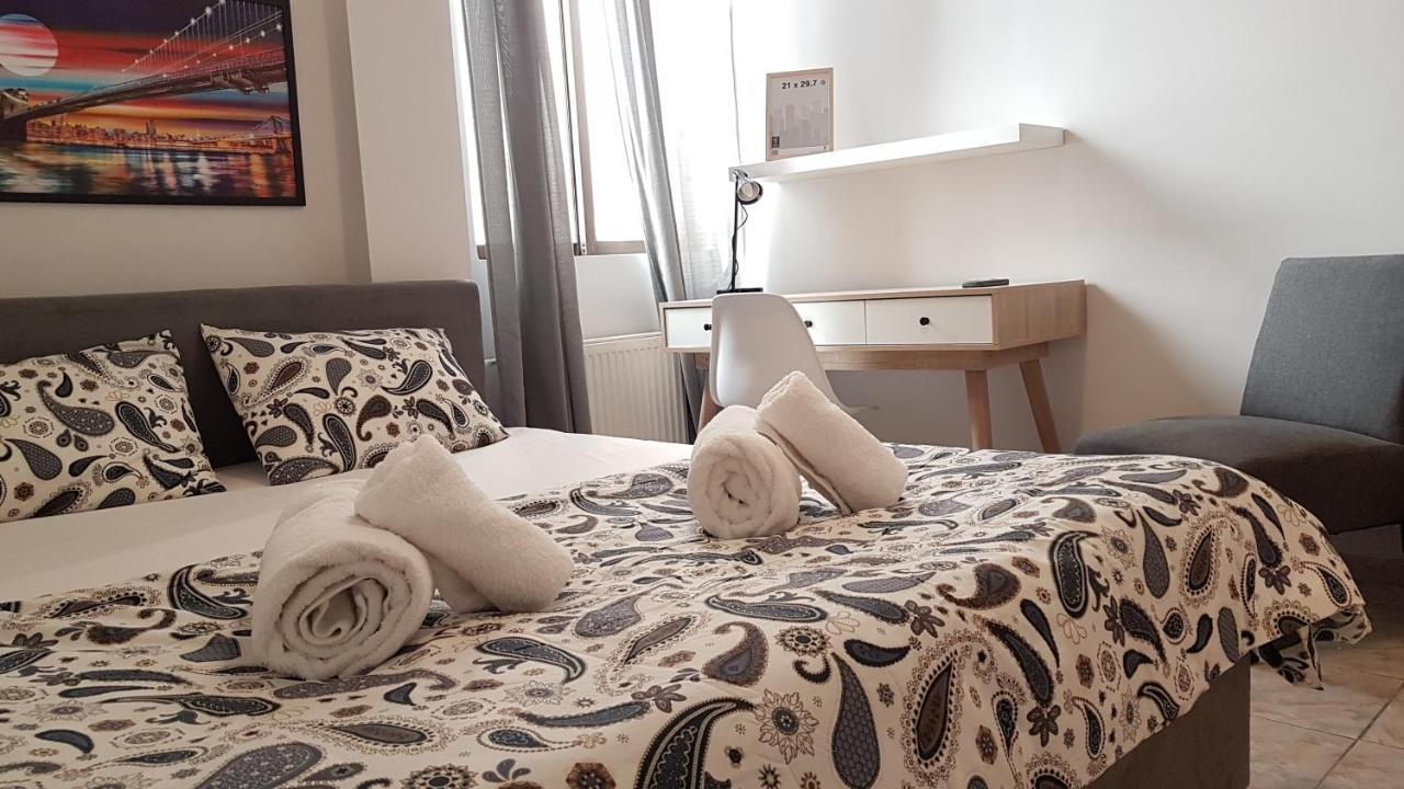 Palette Apartment Champagne - Athens Center, 6 Bd, 3 Bath Dış mekan fotoğraf